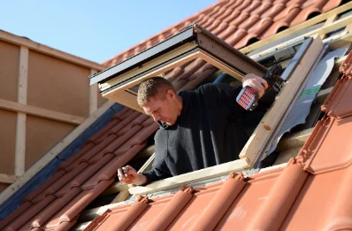 Pose de fenêtres de toit Velux à Bidestroff